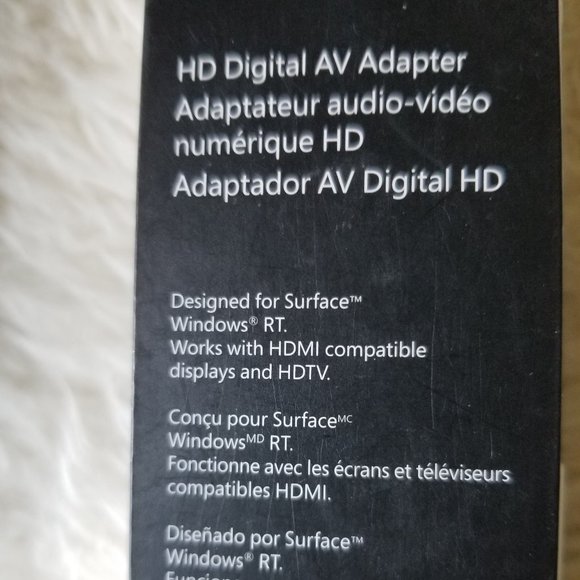 HD digital AV adapter for Surface RT, NWT - Picture 3 of 5